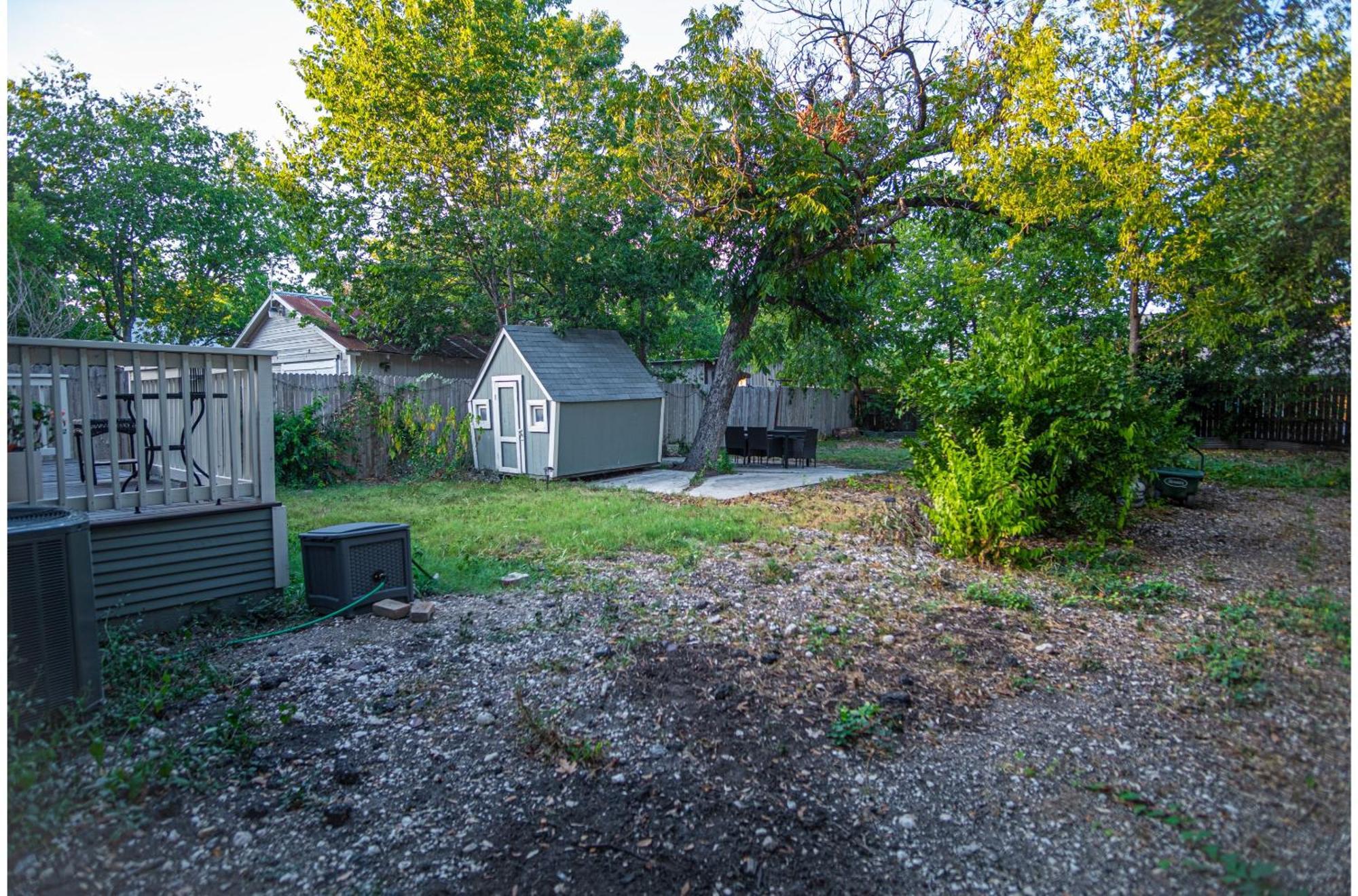 Chic Downtown Farmhouse With Garden And Bbq Grill San Antonio Kültér fotó